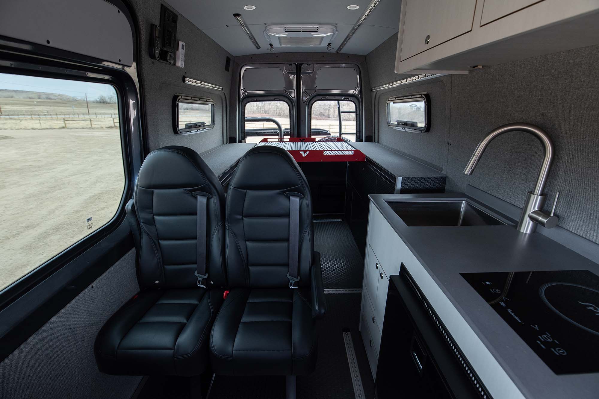 Classic 144 camper van — Mercedes-Benz Sprinter 144", photo 8