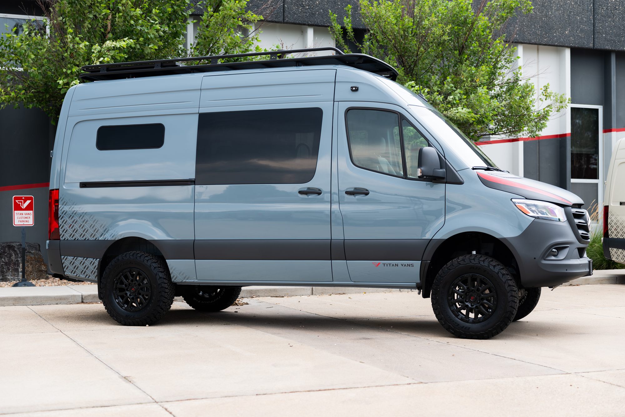 Classic 144 camper van — Mercedes-Benz Sprinter 144", photo 1