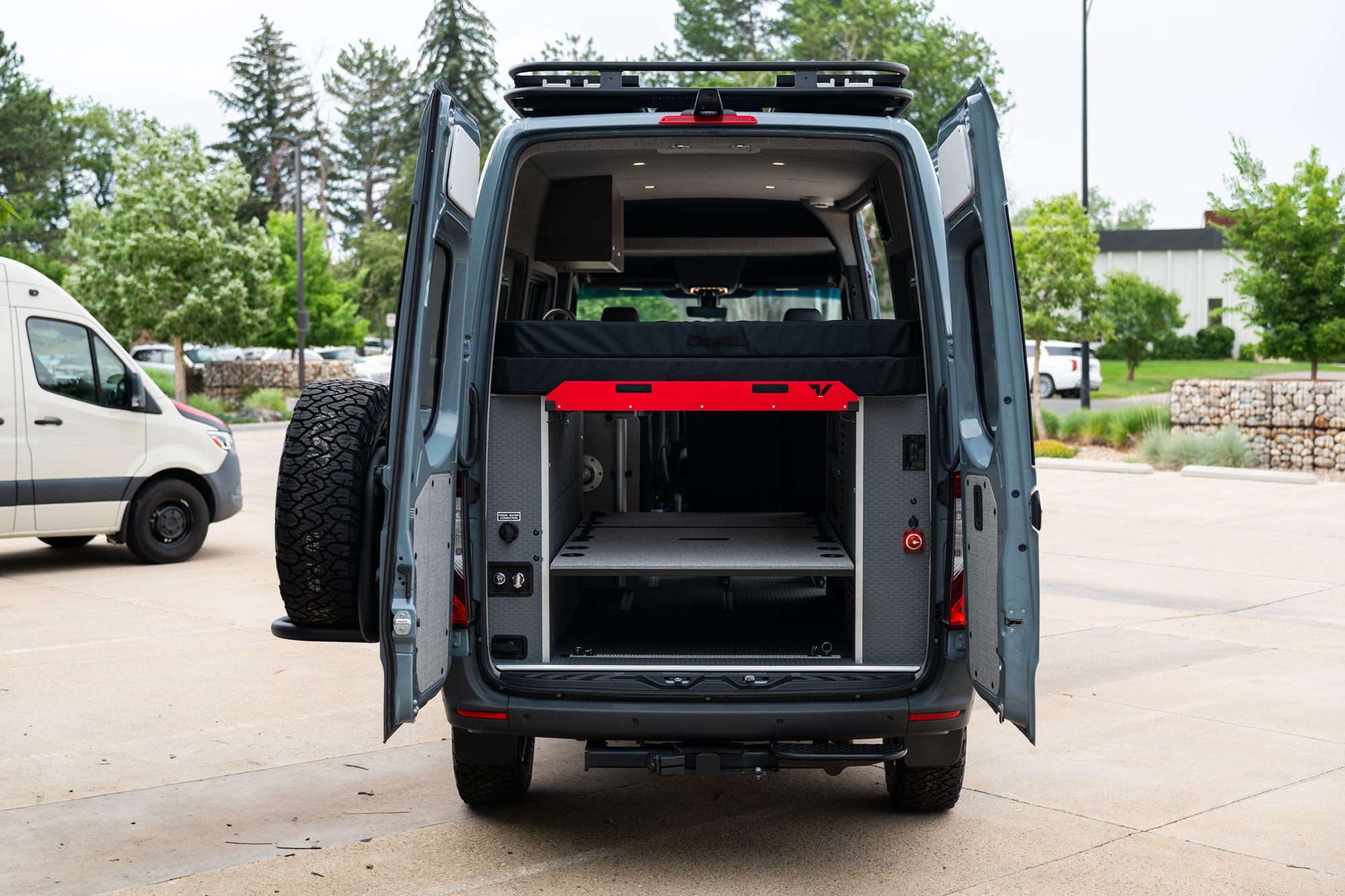 Classic 144 camper van — Mercedes-Benz Sprinter 144", photo 5