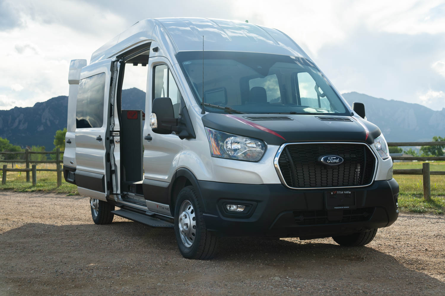 Classic 148 camper van — Ford Transit 148", photo 1