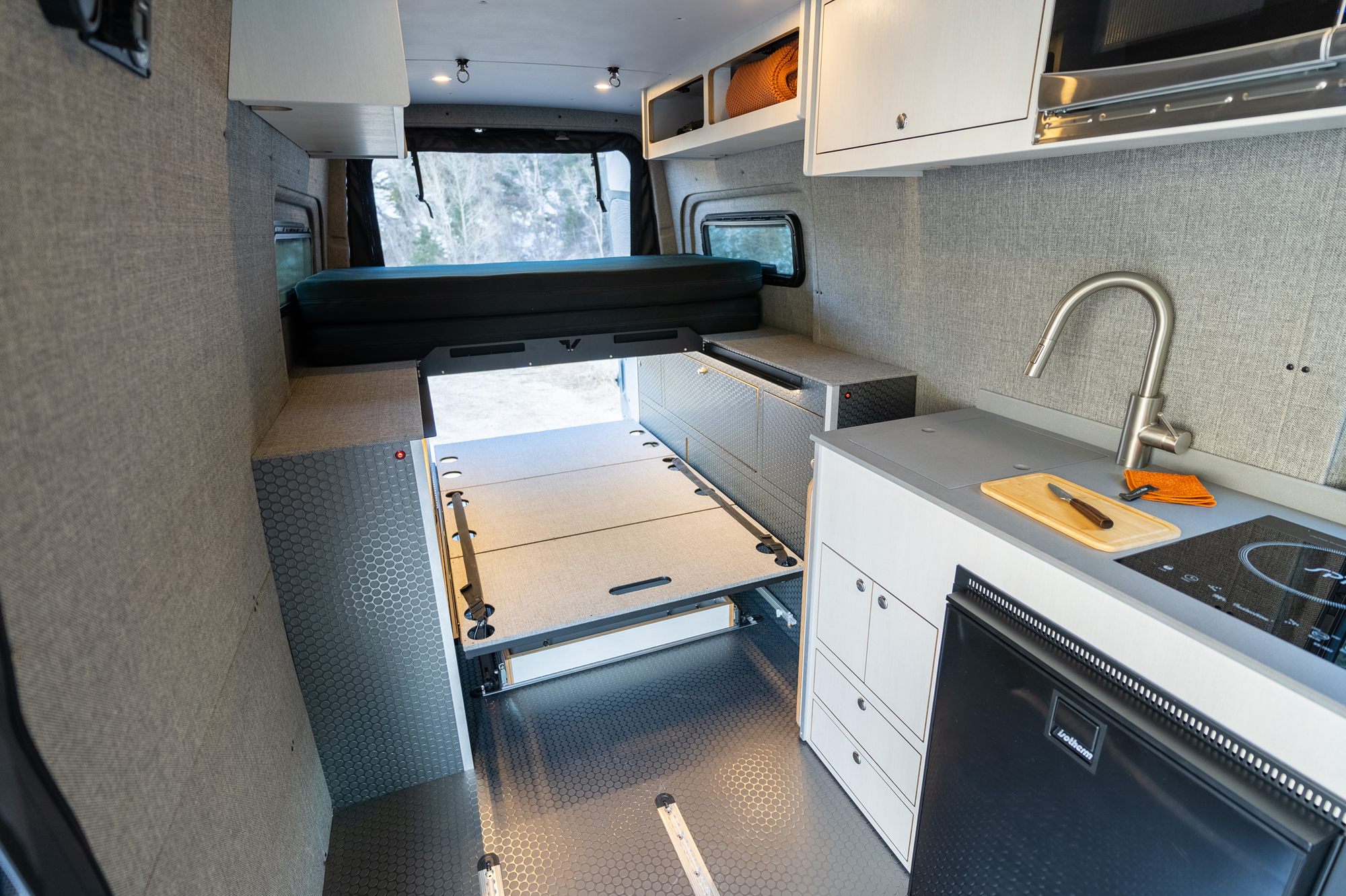 Classic 170 camper van — Mercedes-Benz Sprinter 170", photo 52