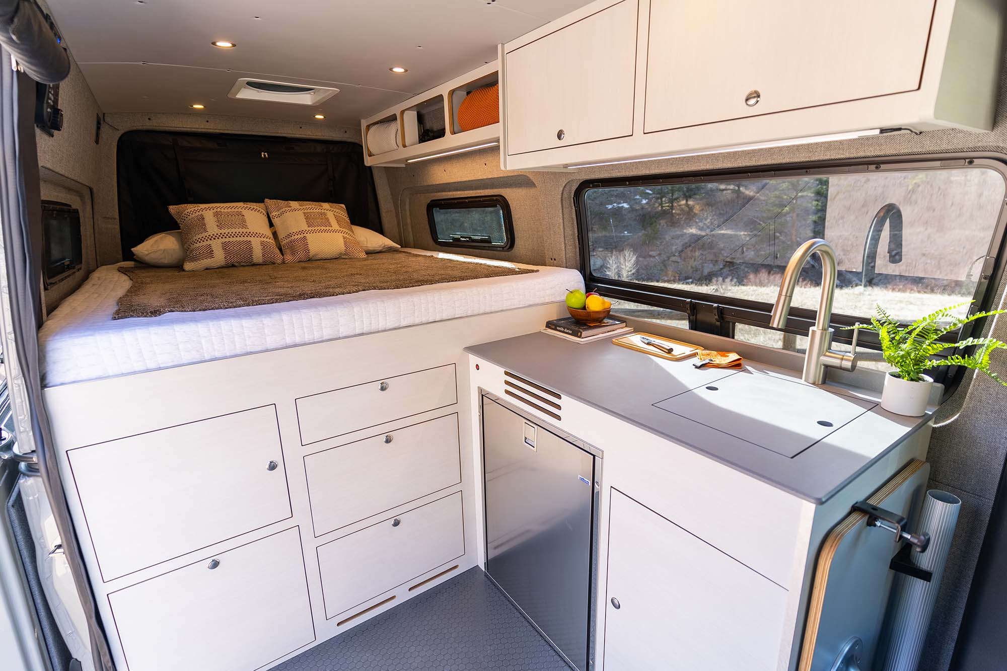 Kronos 144 camper van — Mercedes-Benz Sprinter 144", photo 3