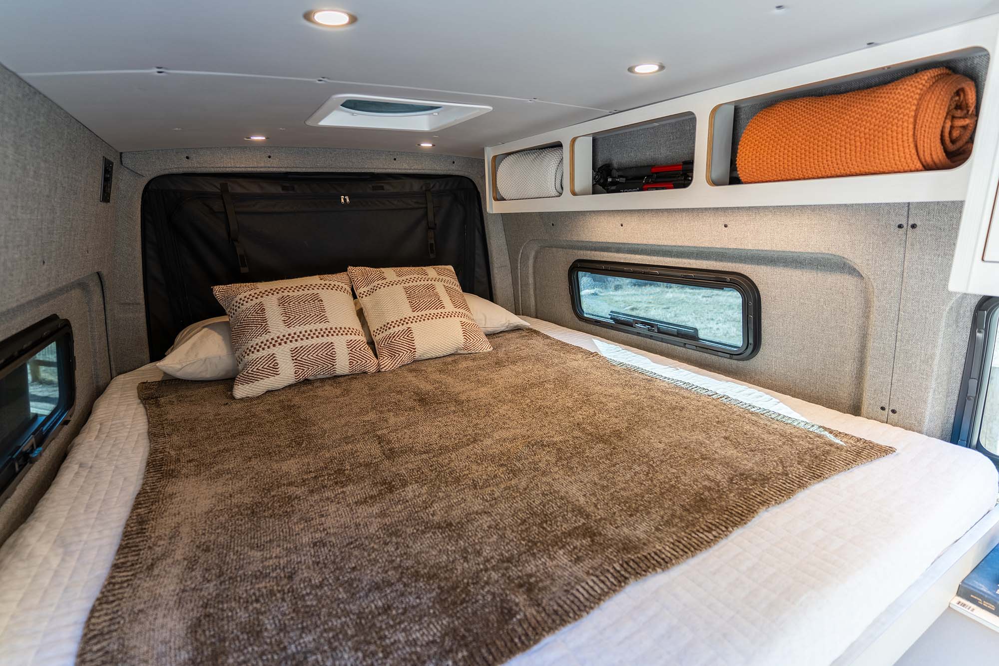 Kronos 144 camper van — Mercedes-Benz Sprinter 144", photo 6