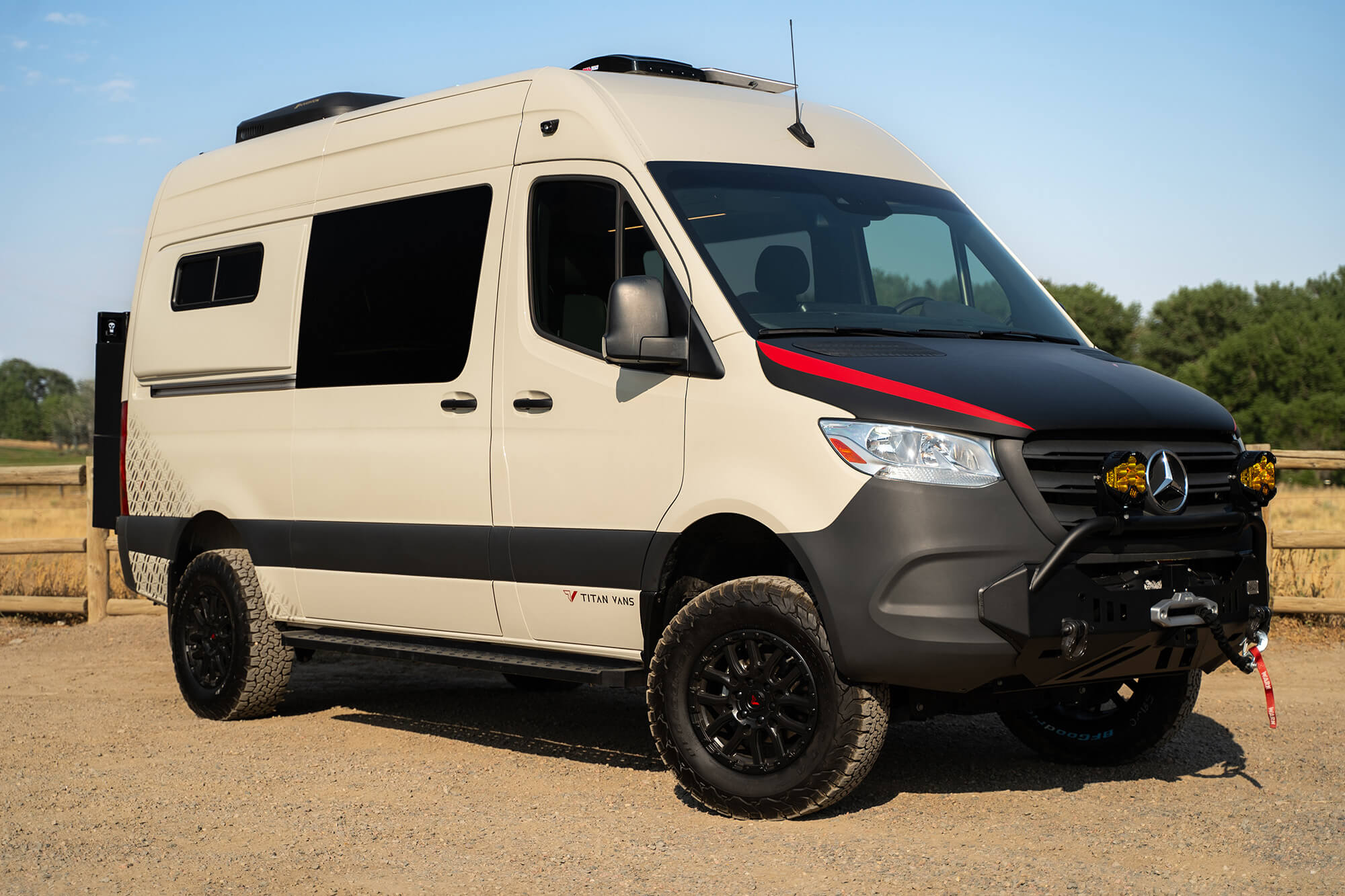 Metis 144 camper van — Mercedes-Benz Sprinter 144", photo 1