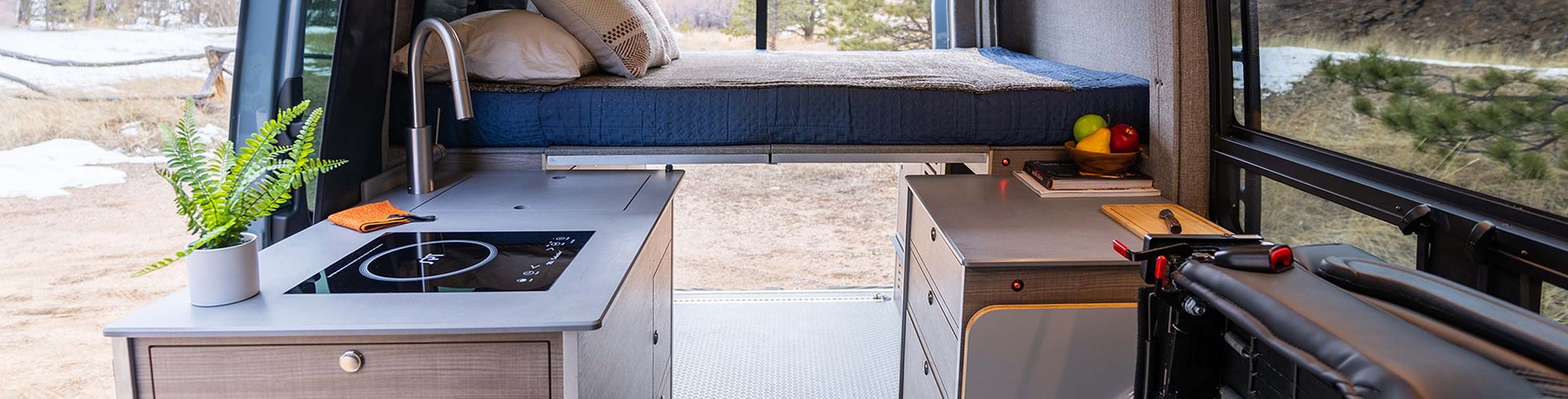 Metis 144 camper van — Mercedes-Benz Sprinter 144", photo 8