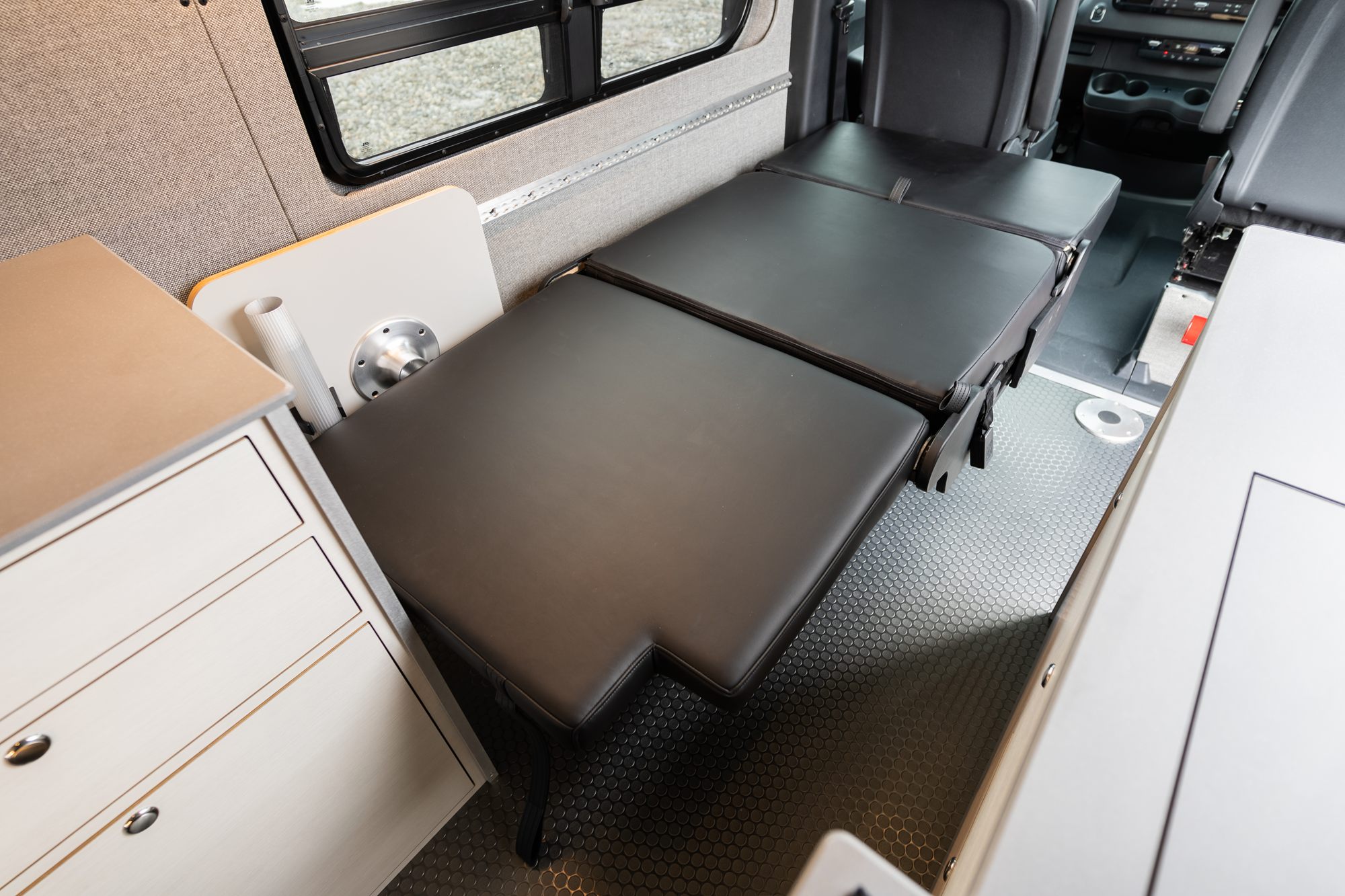 Metis 170 camper van — Mercedes-Benz Sprinter 170", photo 5