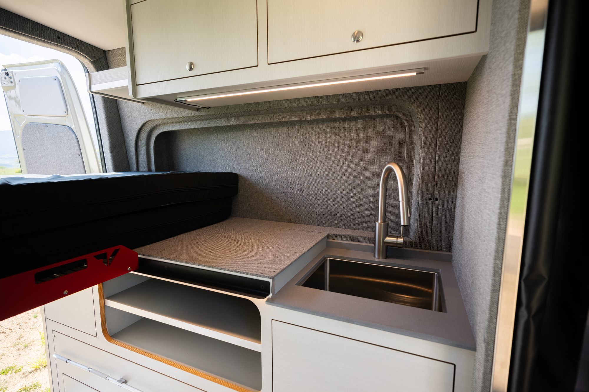 Ultra 144 camper van — Mercedes-Benz Sprinter 144", photo 12