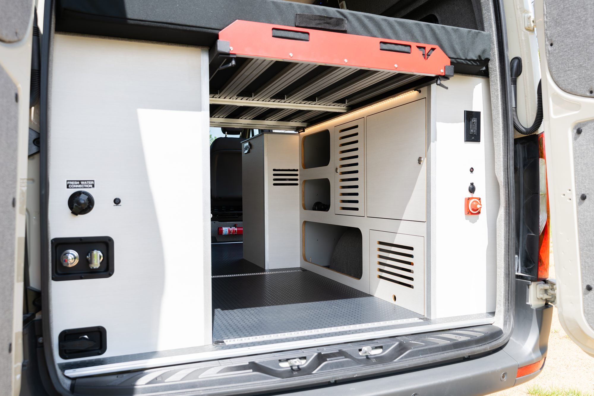 Ultra 144 camper van — Mercedes-Benz Sprinter 144", photo 16
