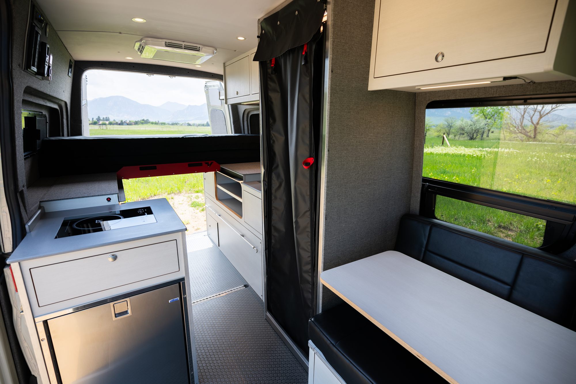 Ultra 144 camper van — Mercedes-Benz Sprinter 144", photo 9