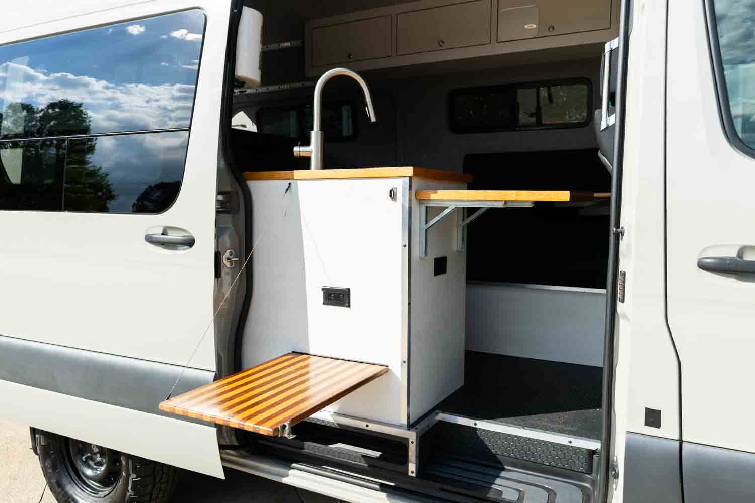 camper van for sale photo 10