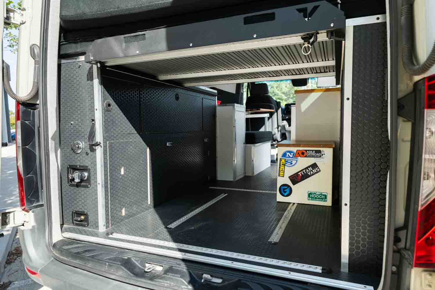 camper van for sale photo 18